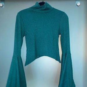 Nasty gal emerald green/slightly blue bell sleeved sweater